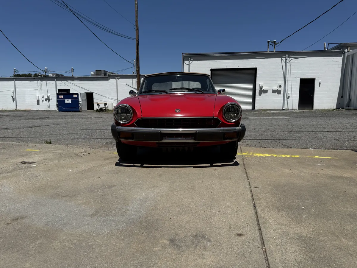 1979 FIAT Spider thumbnail 2