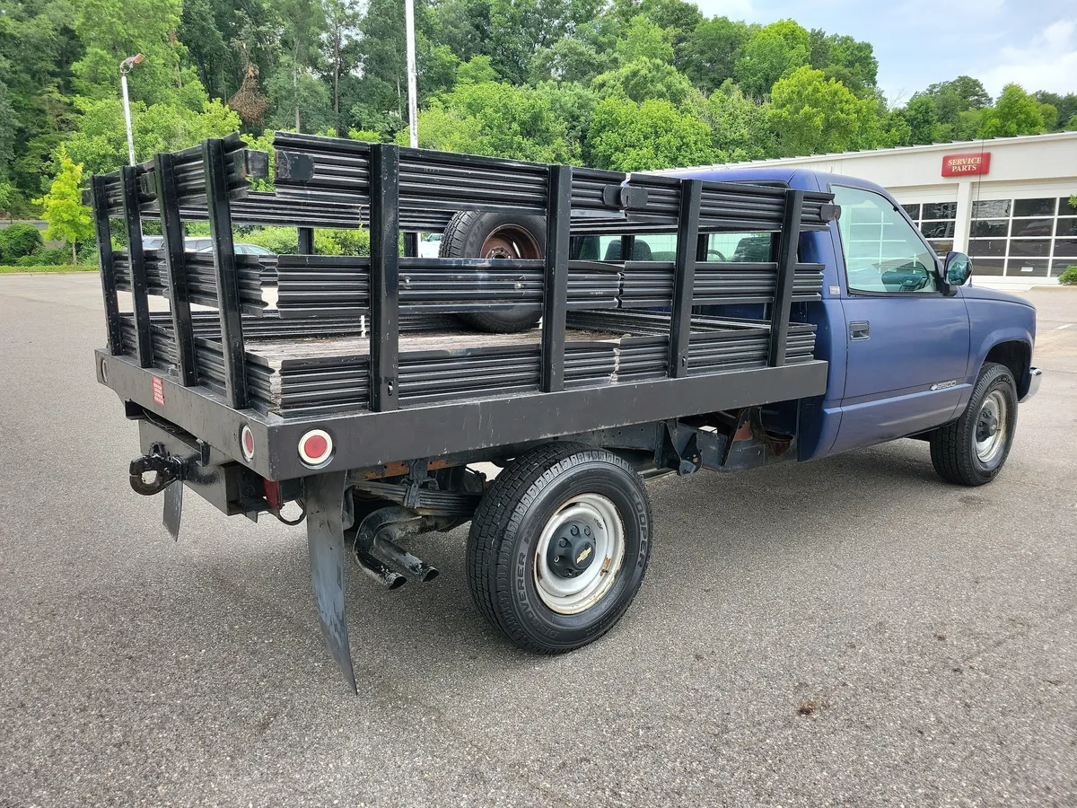 1993 Chevrolet C2500 Chassis Base (STD is Estimated) thumbnail 5