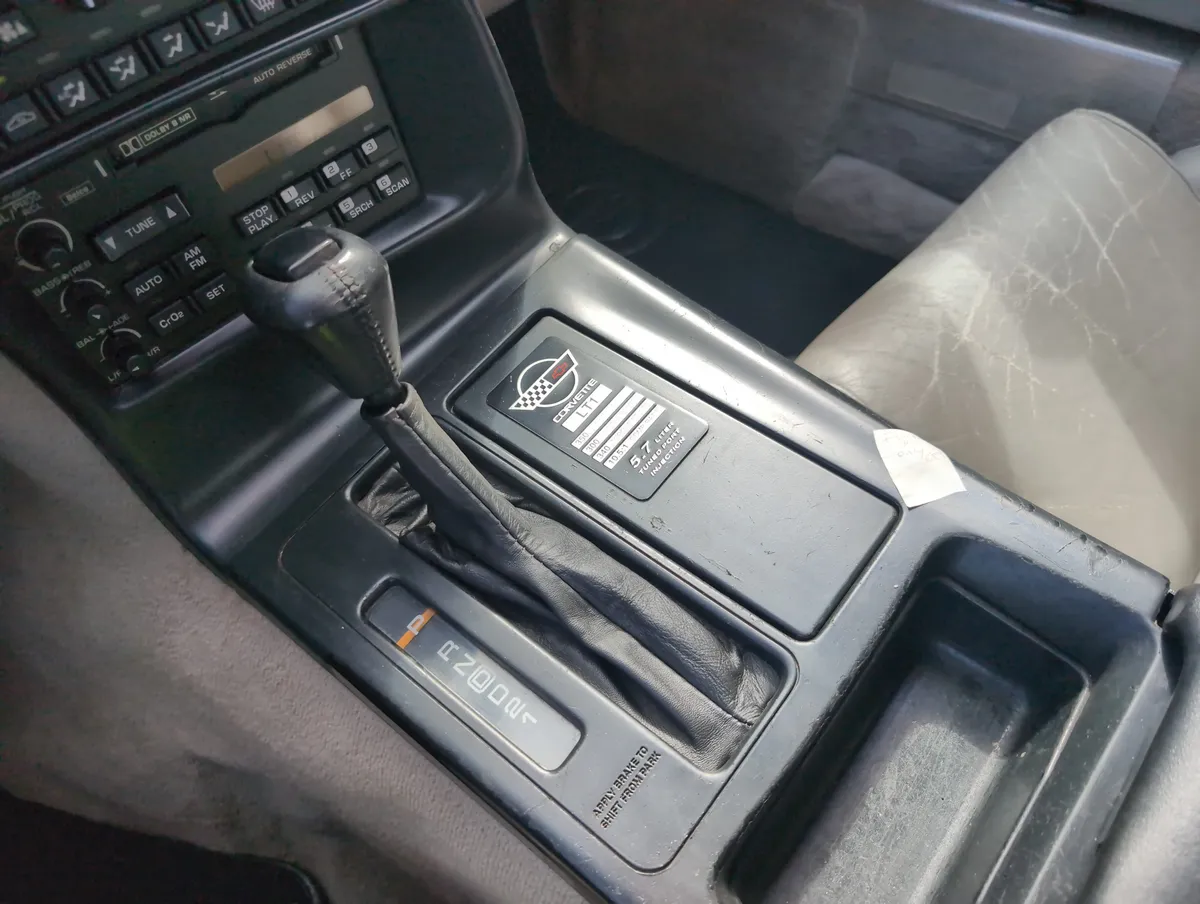 1995 Chevrolet Corvette thumbnail 22