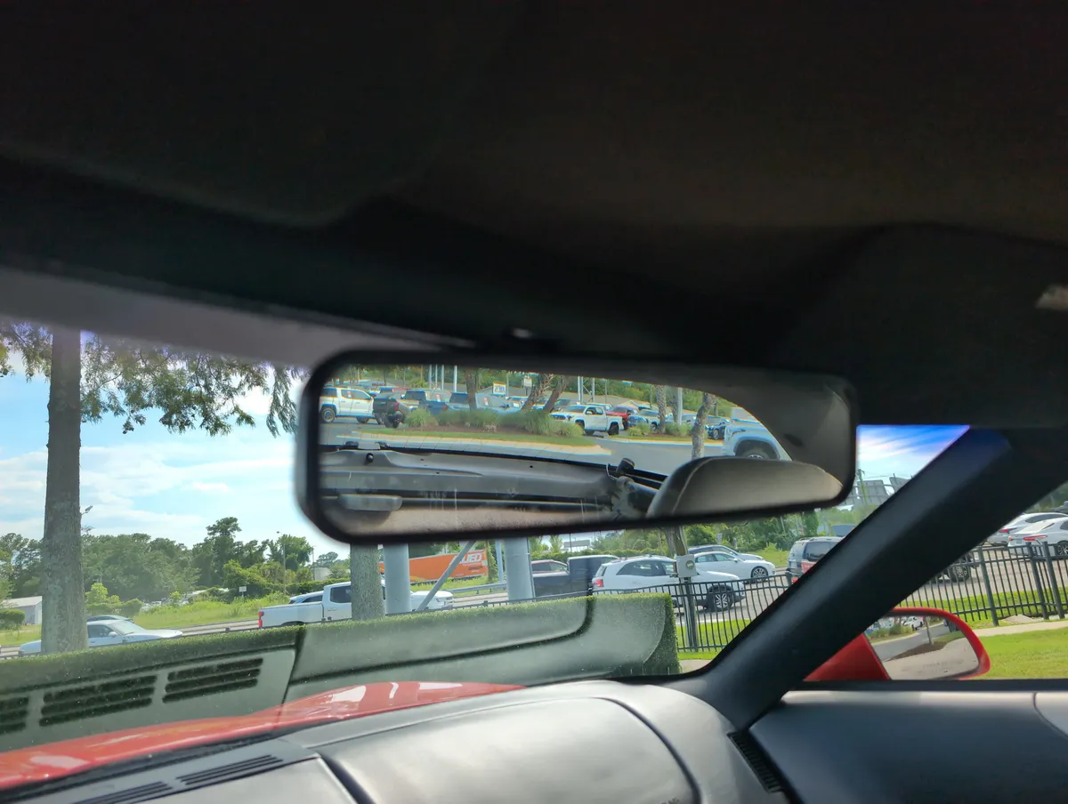 1995 Chevrolet Corvette thumbnail 23
