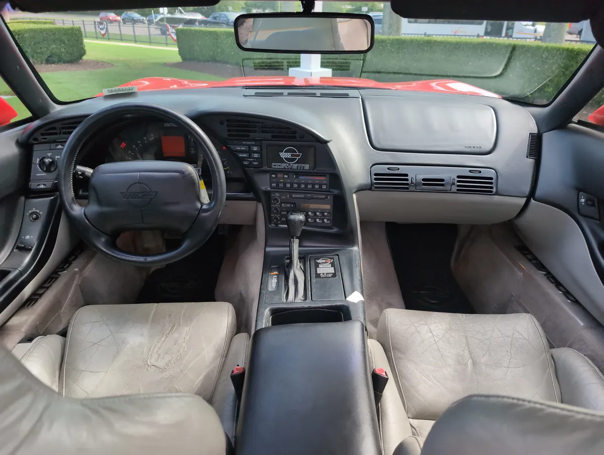 1995 Chevrolet Corvette thumbnail 24