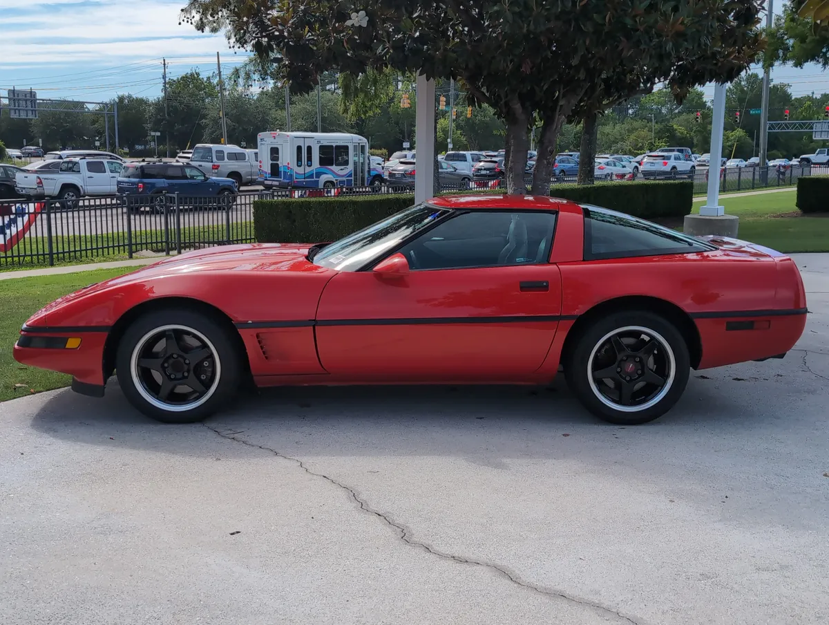 1995 Chevrolet Corvette thumbnail 6