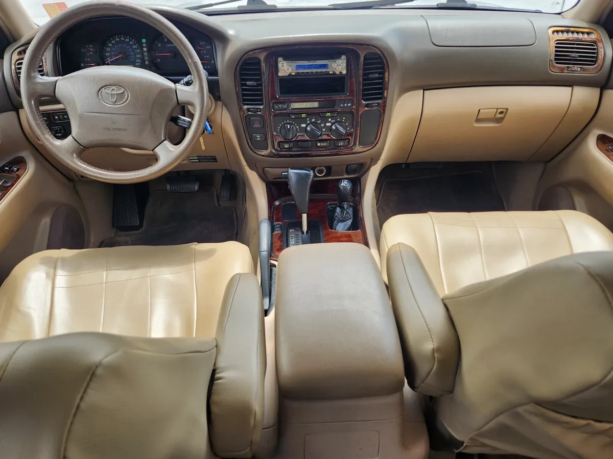 1999 Toyota Land Cruiser Base thumbnail 15
