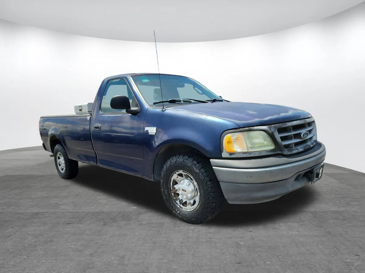 2002 Ford F-150 thumbnail 10