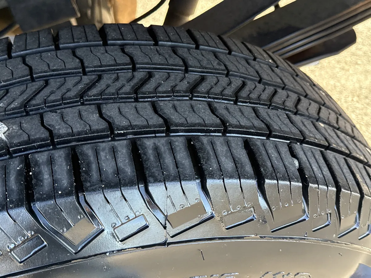 2002 Ford Super Duty F-350 SRW XL thumbnail 9