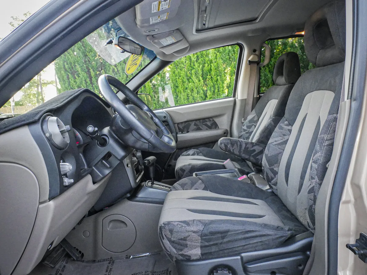 2002 Pontiac Aztek thumbnail 15