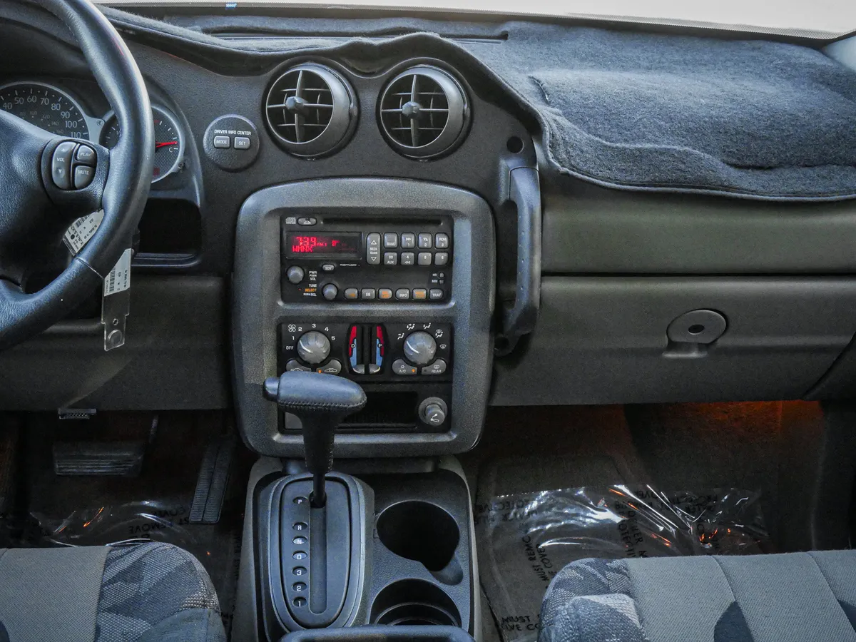 2002 Pontiac Aztek thumbnail 27