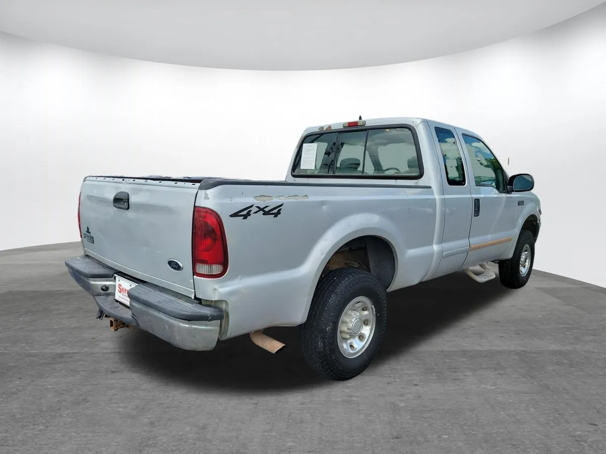 2003 Ford F-250 thumbnail 17