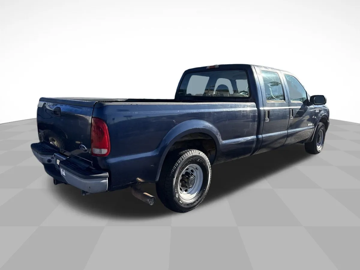 2003 Ford Super Duty F-350 SRW XL thumbnail 7