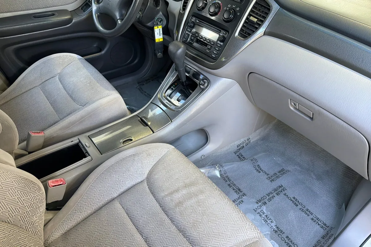 2003 Toyota Highlander thumbnail 19