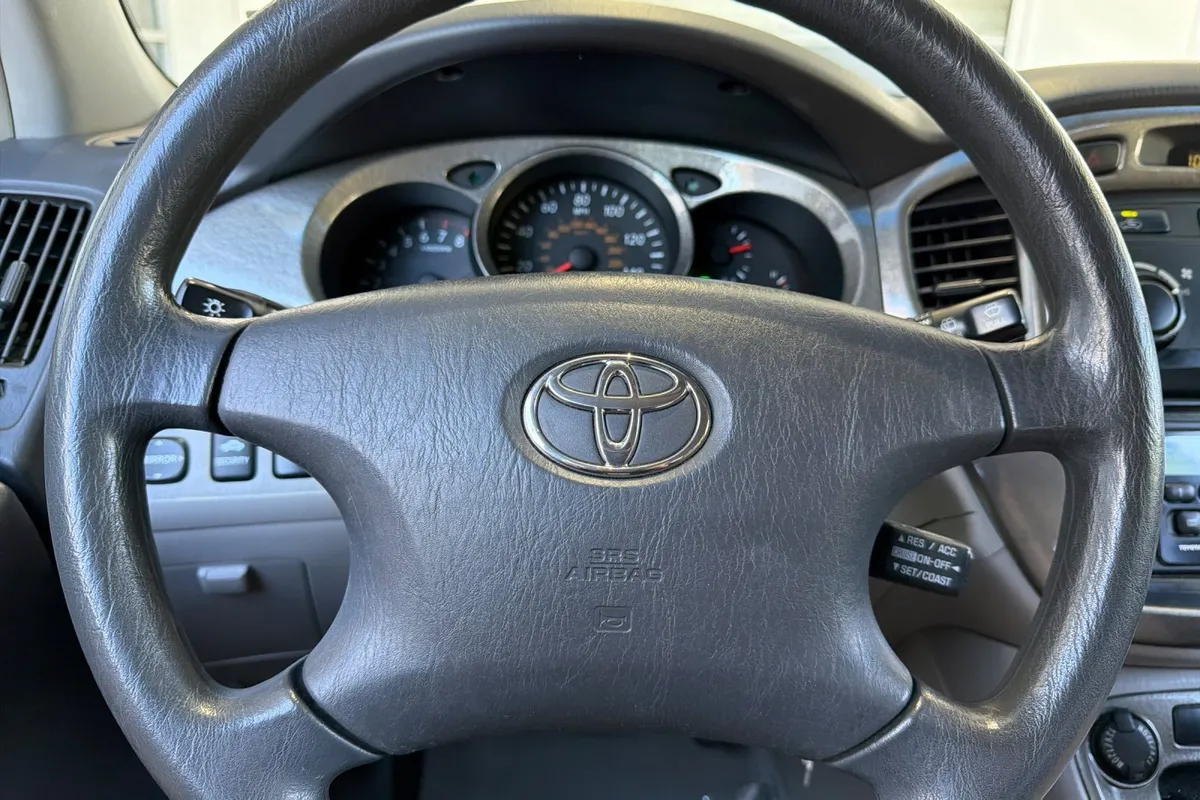 2003 Toyota Highlander thumbnail 26
