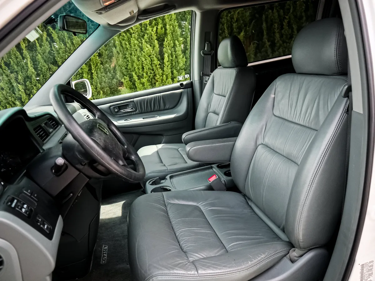 2004 Honda Odyssey EX-L thumbnail 6