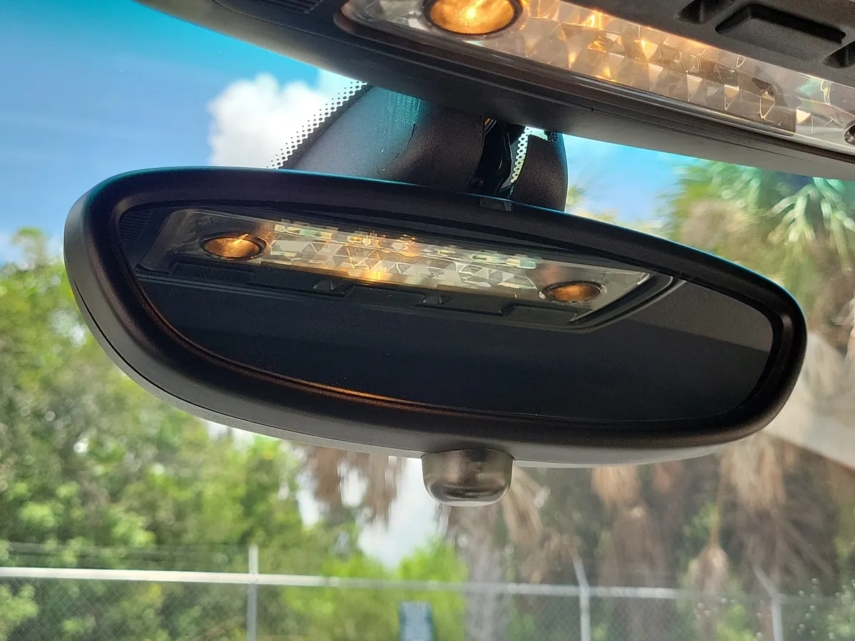 2005 BMW Z4 2.5i thumbnail 24
