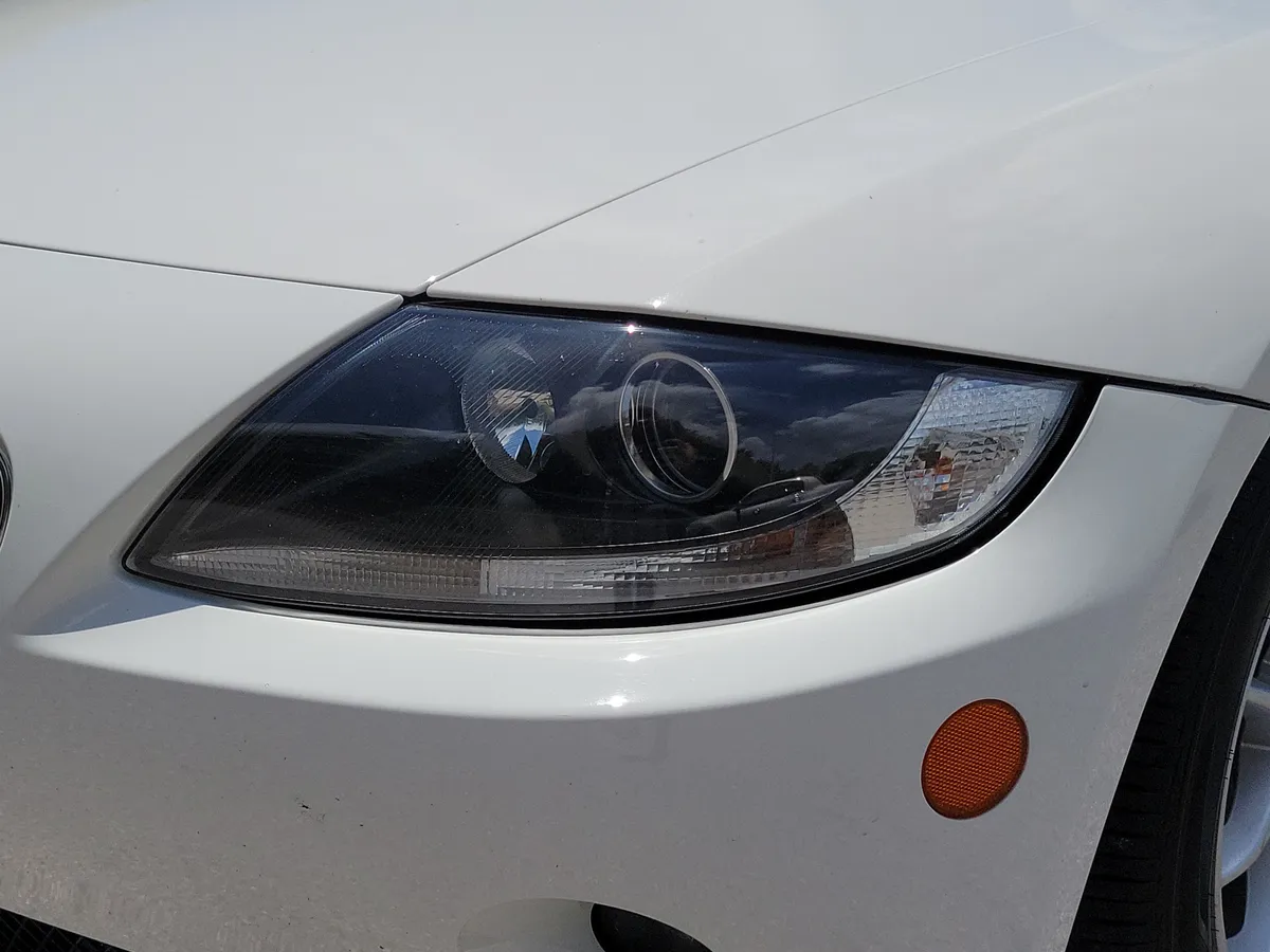 2005 BMW Z4 2.5i thumbnail 5