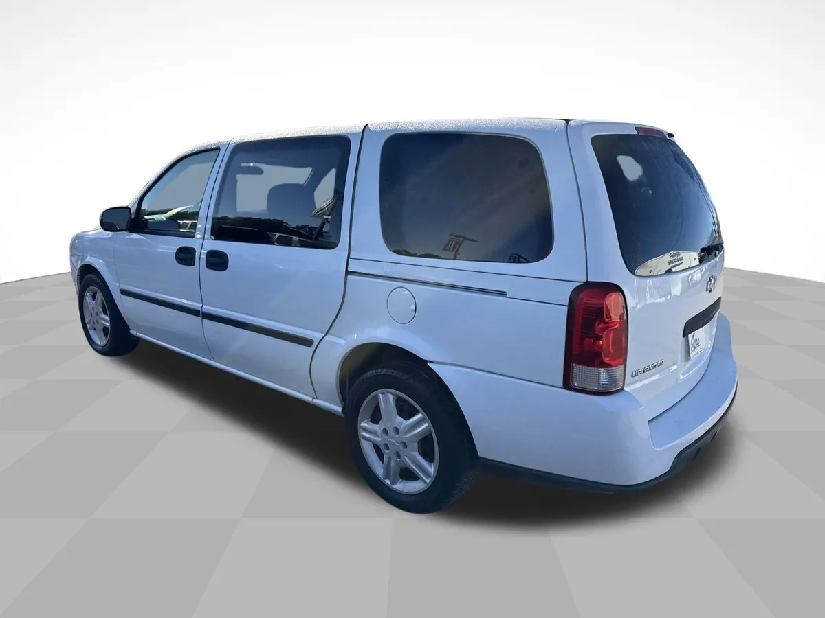 2005 Chevrolet Uplander Base thumbnail 10