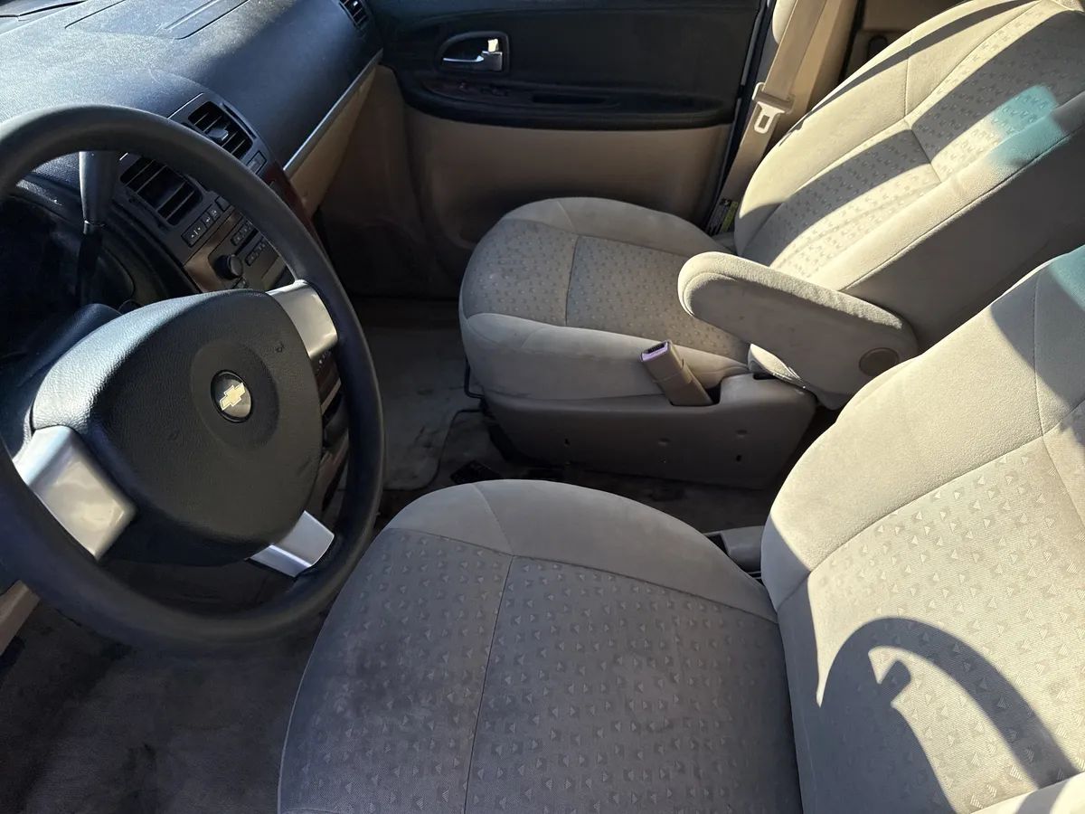 2005 Chevrolet Uplander Base thumbnail 12