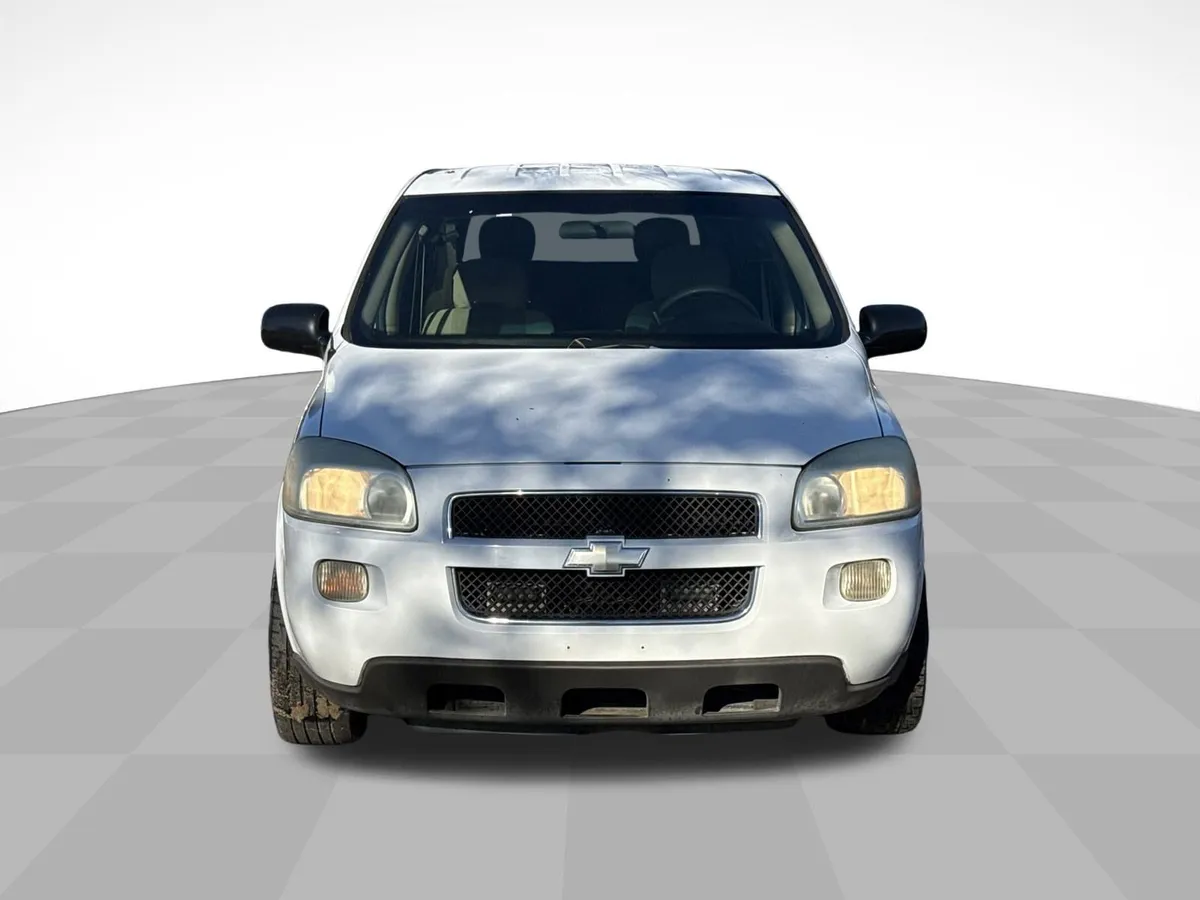 2005 Chevrolet Uplander Base thumbnail 5