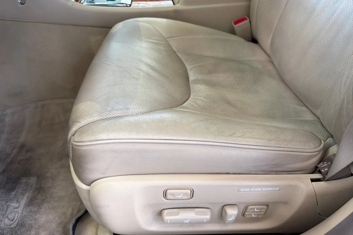 2005 Lexus LS 430 thumbnail 13