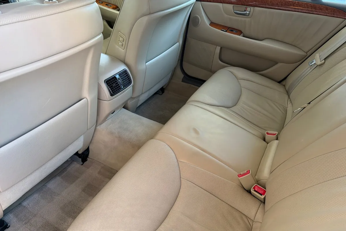 2005 Lexus LS 430 thumbnail 14
