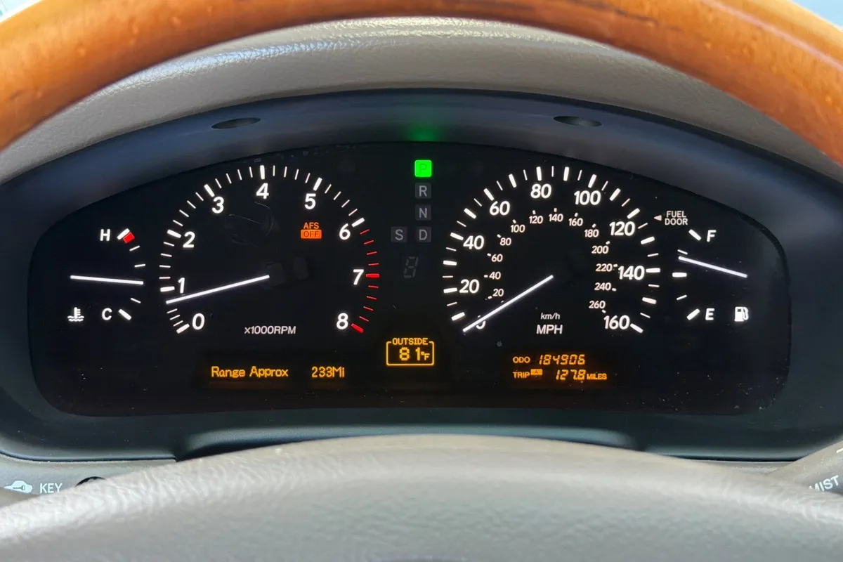 2005 Lexus LS 430 thumbnail 31