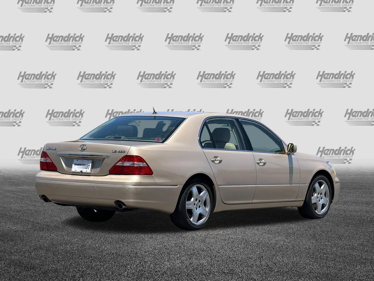 2005 Lexus LS 430 thumbnail 4