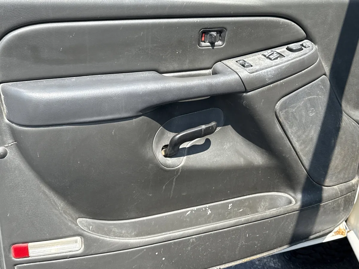 2006 Chevrolet Silverado 3500 HD thumbnail 15