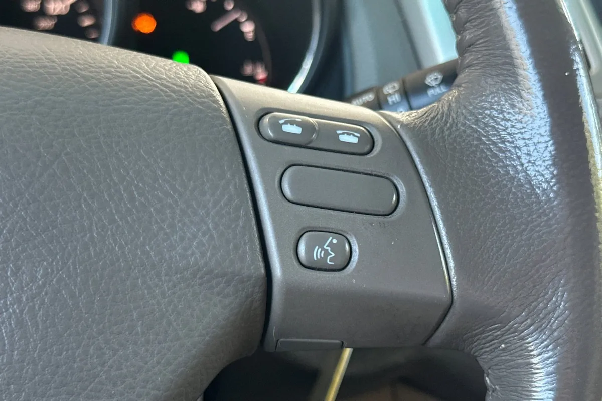 2006 Lexus RX 330 thumbnail 28