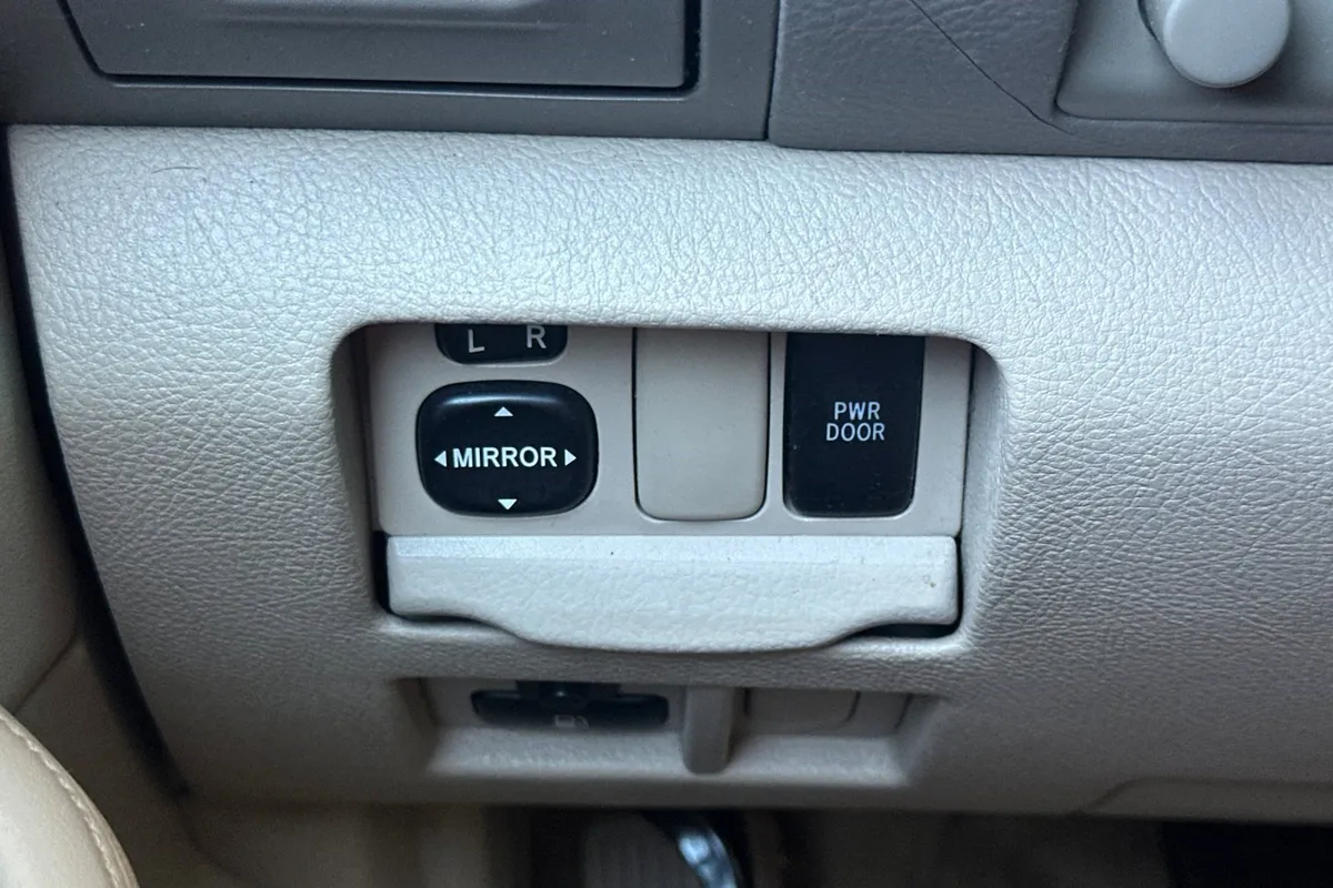 2006 Lexus RX 330 thumbnail 33