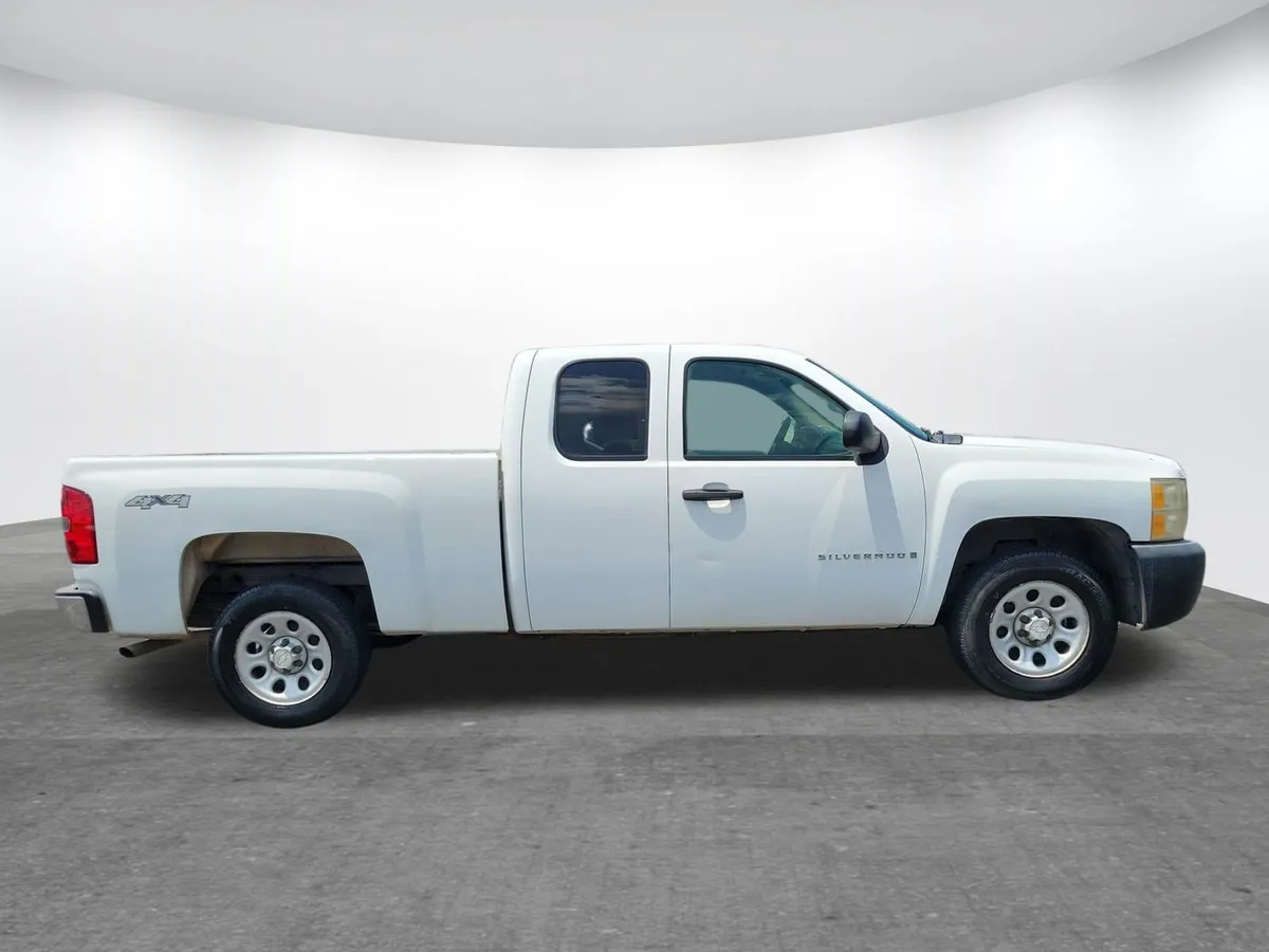 2007 Chevrolet Silverado 1500 thumbnail 2