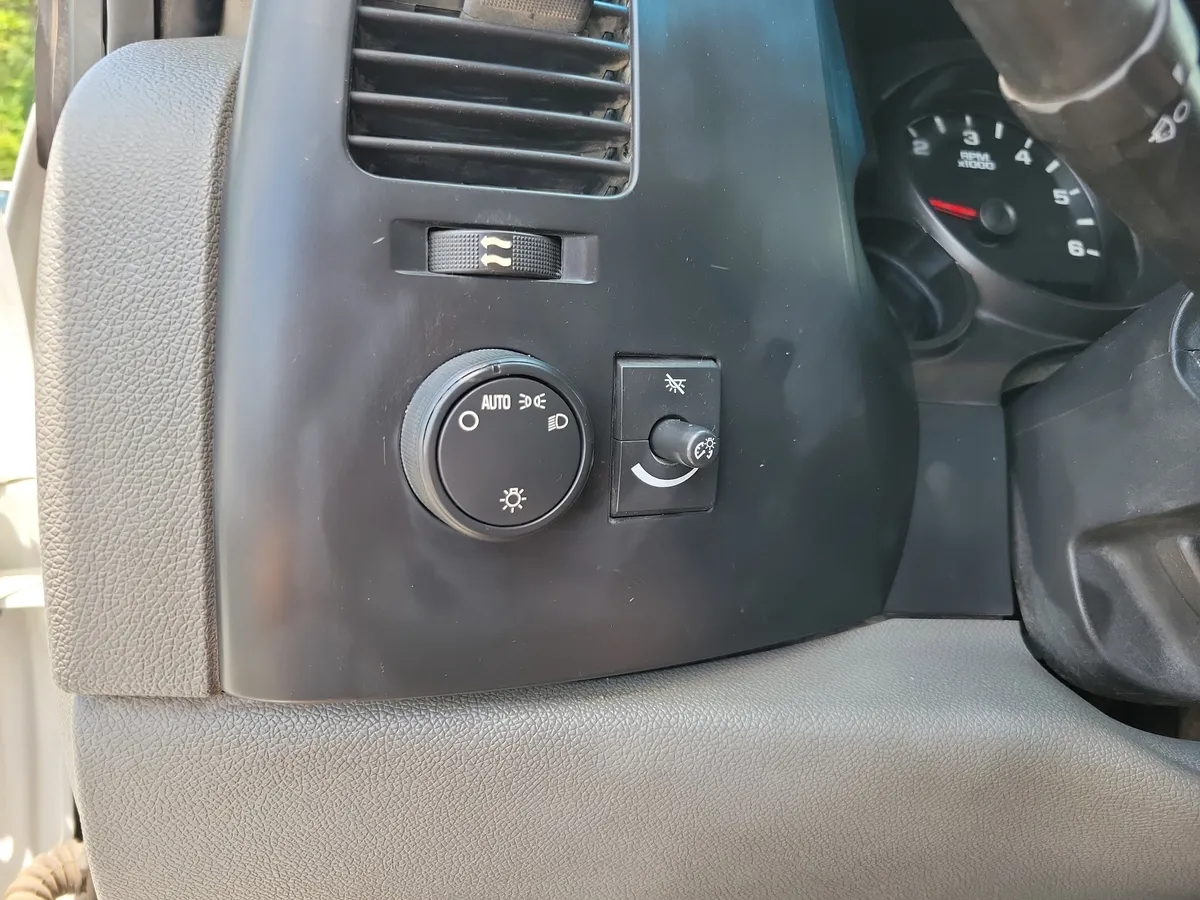 2007 Chevrolet Silverado 1500 thumbnail 8