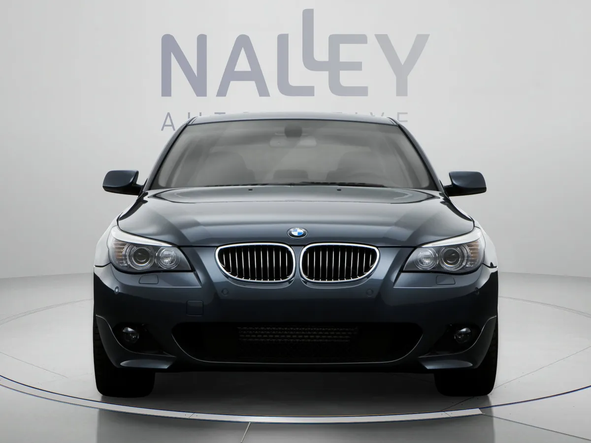 2008 BMW 550i thumbnail 11
