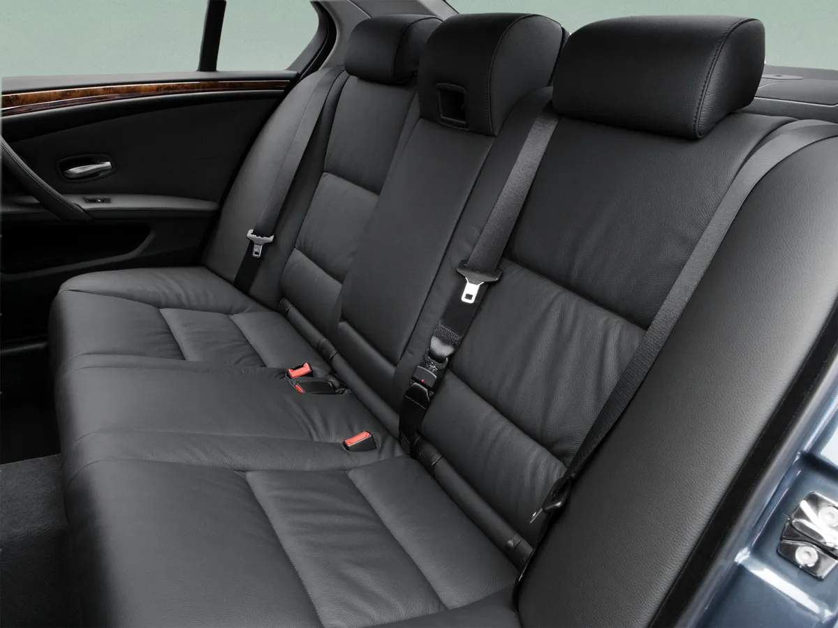 2008 BMW 550i thumbnail 19