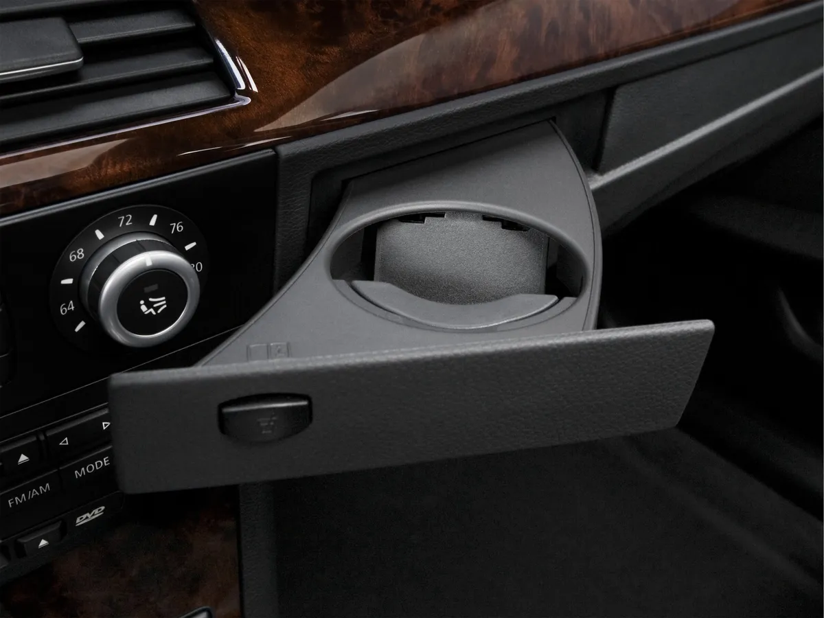 2008 BMW 550i thumbnail 29