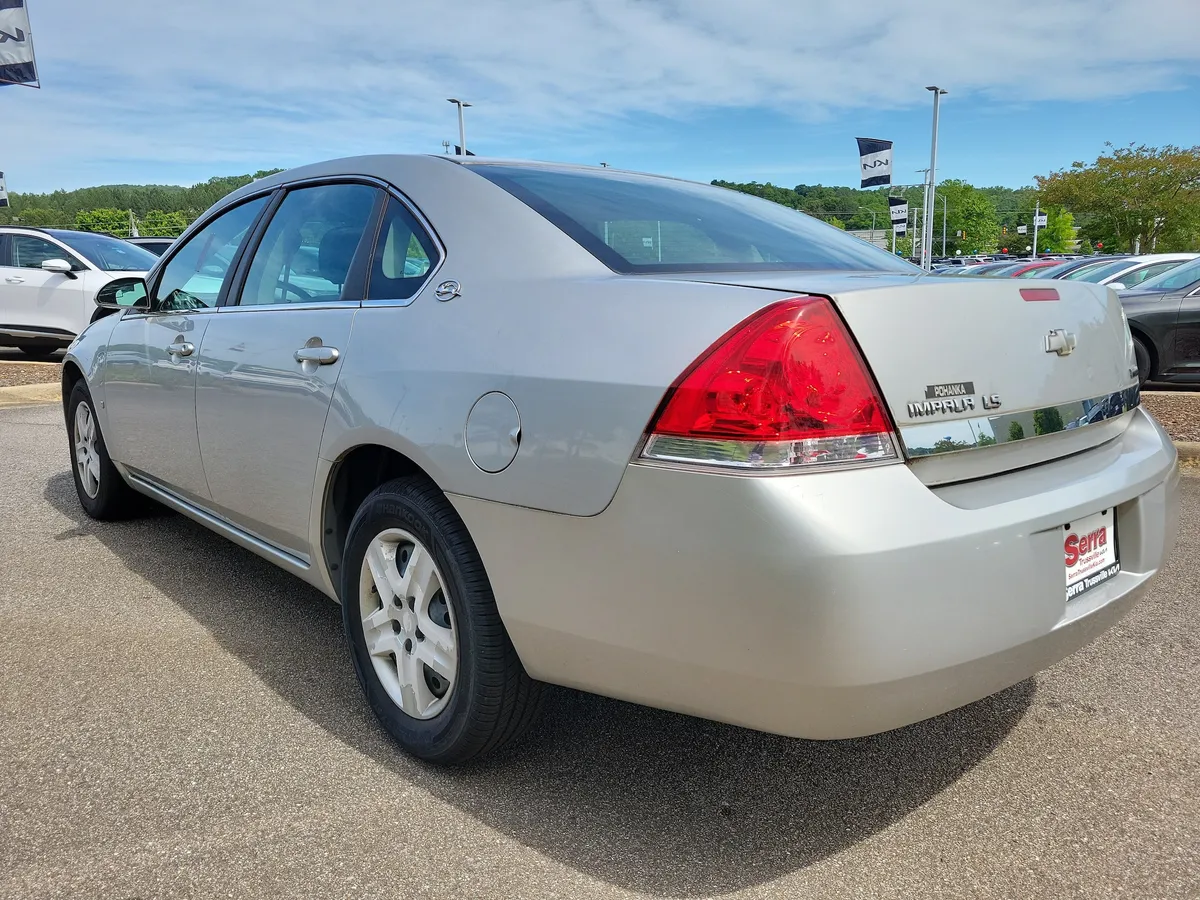 2008 Chevrolet Impala LS thumbnail 3