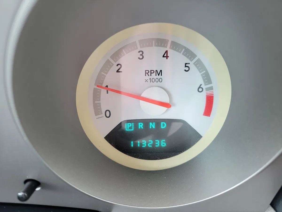 2008 Dodge Avenger SE thumbnail 13