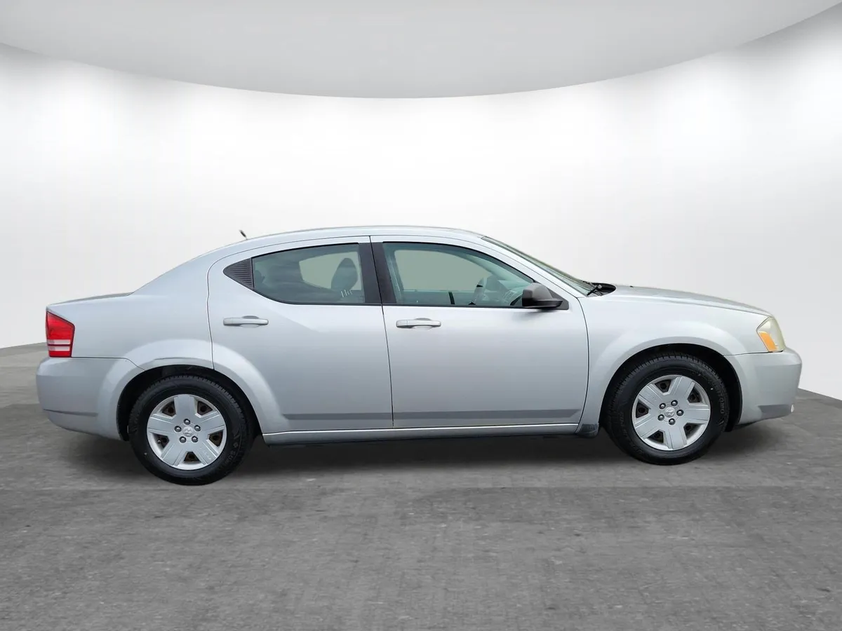 2008 Dodge Avenger SE thumbnail 17