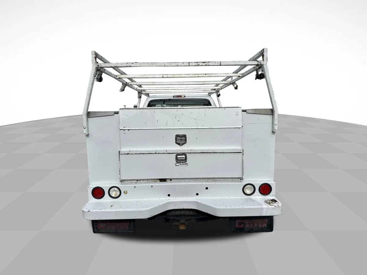 2008 Ford Super Duty F-350 SRW XL thumbnail 9