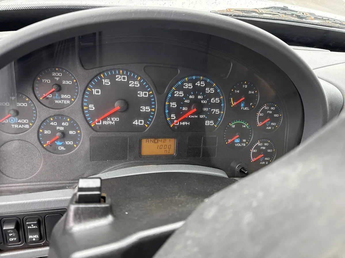 2008 International 4300 thumbnail 17
