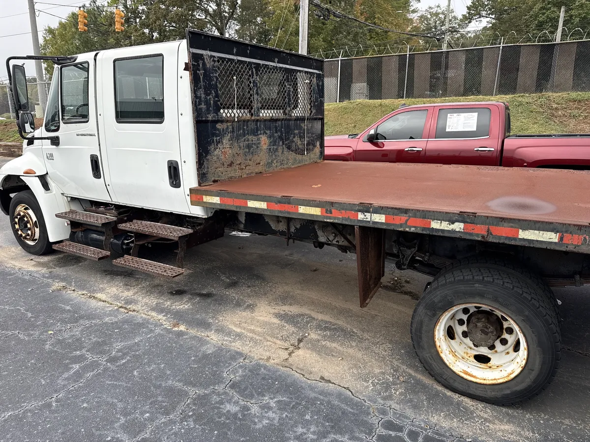2008 International 4300 thumbnail 6