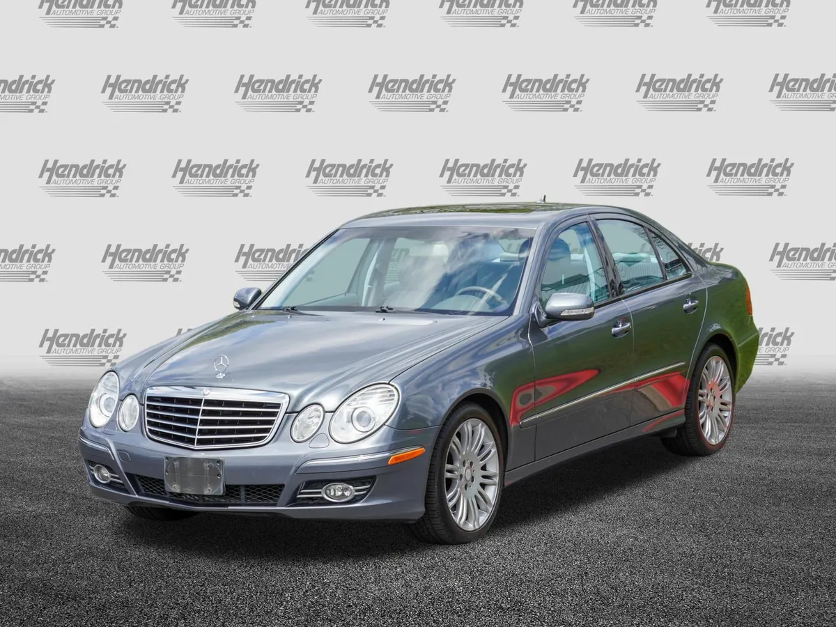 2008 Mercedes-Benz E-Class E350 Luxury 4MATIC® thumbnail 4