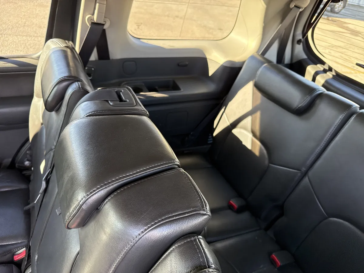 2008 Nissan Pathfinder SE thumbnail 13