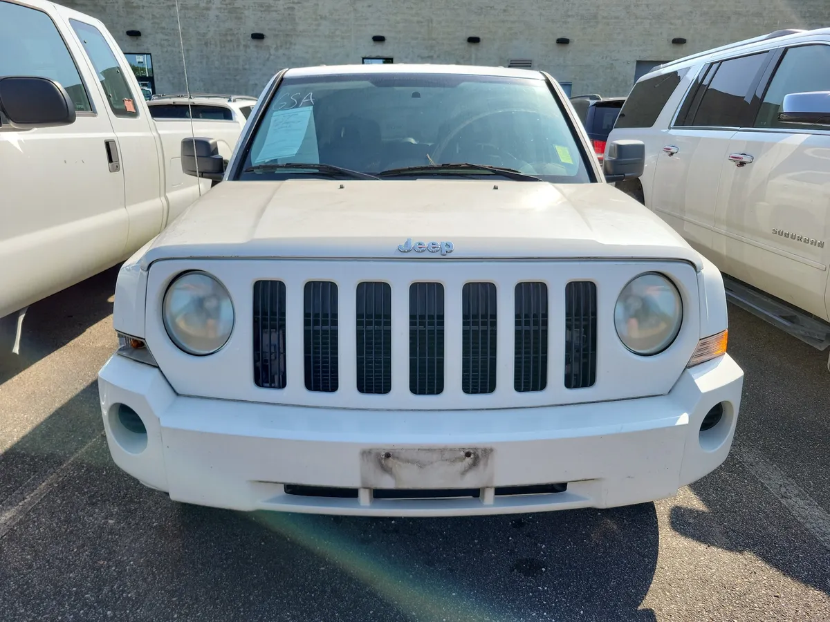 2009 Jeep Patriot Sport thumbnail 2