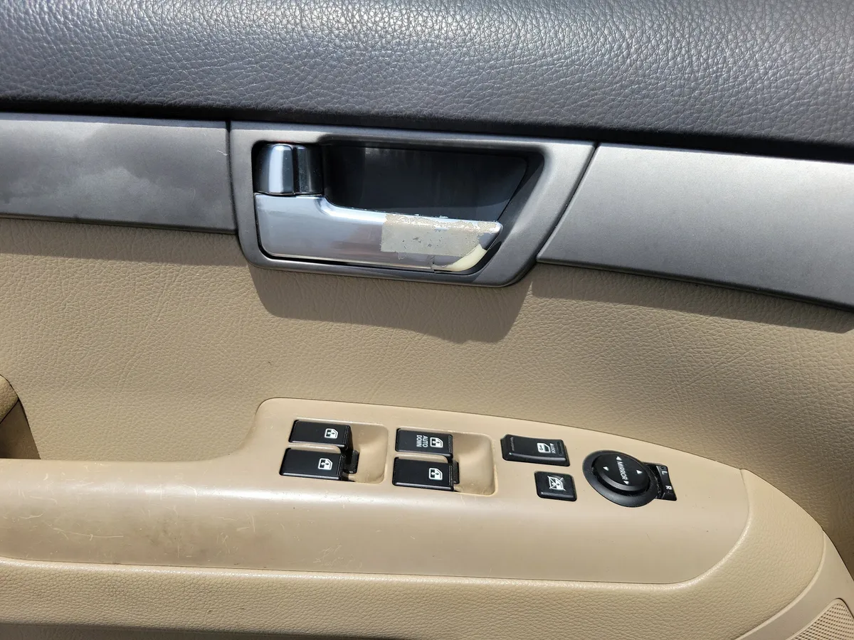 2009 Kia Borego thumbnail 6