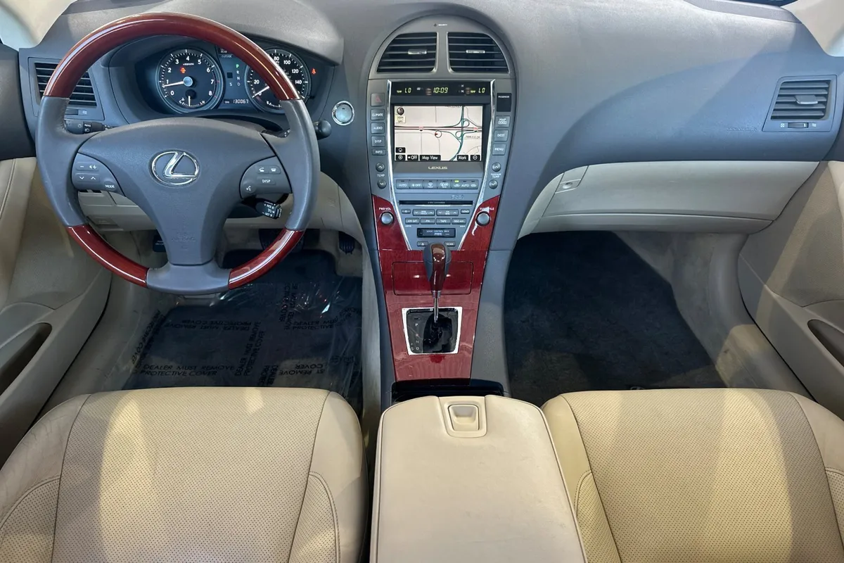 2009 Lexus ES 350 thumbnail 16