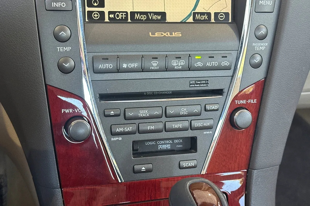 2009 Lexus ES 350 thumbnail 24