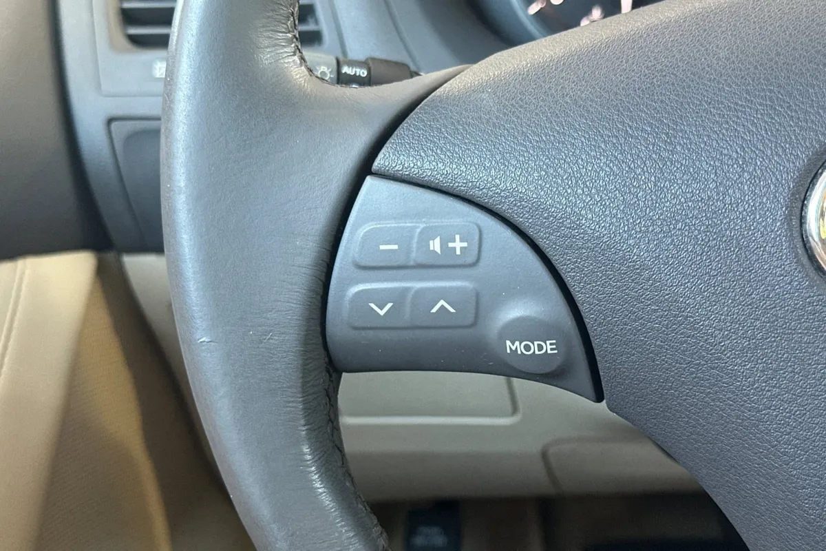 2009 Lexus ES 350 thumbnail 28