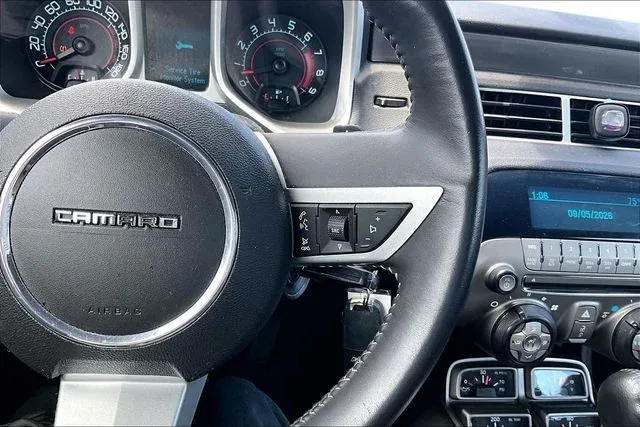 2010 Chevrolet Camaro SS thumbnail 11