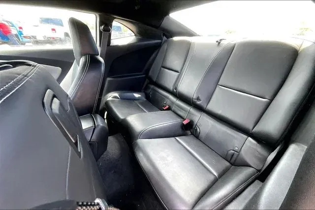 2010 Chevrolet Camaro SS thumbnail 17