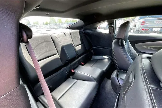 2010 Chevrolet Camaro SS thumbnail 18