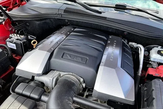 2010 Chevrolet Camaro SS thumbnail 31